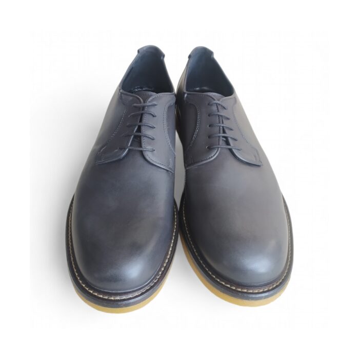 SCARPA SPORTIVA UOMO IN VITELLO GRIGIO E FONDO GOMMA - immagine 3