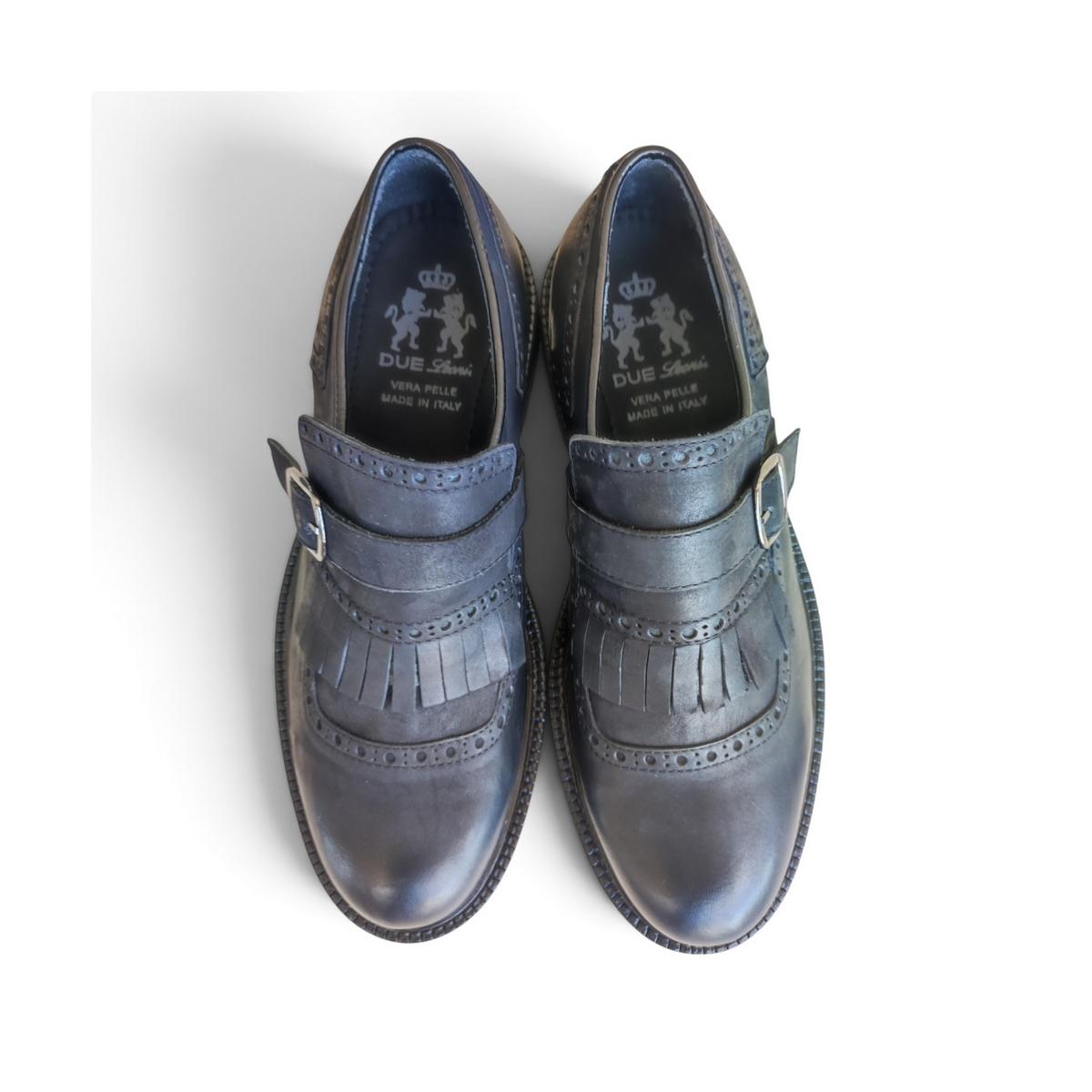 Scarpe Uomo Senza Lacci in Pelle Nabuk Grassato – Con Fibbia e Frangia - immagine 2